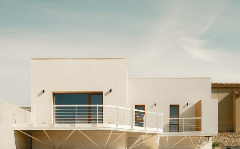 cuanto cuesta construir villa costa blanca