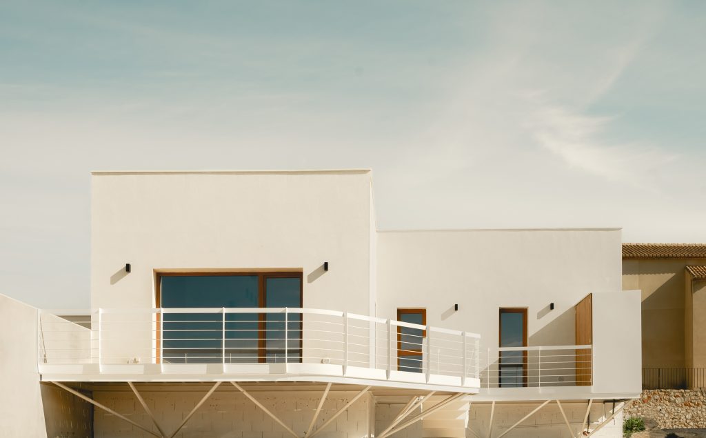 cuanto cuesta construir villa costa blanca